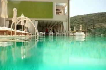 Salvator Villas & Spa