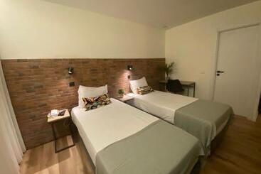 تختخواب و صبحانه Portucalense