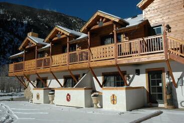 בית מלון כפרי Chateau Chamonix