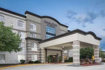 فندق Hilton Garden Inn Des Moines Airport