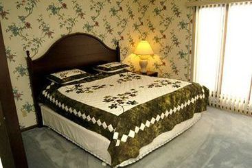 酒店 Knights Inn Lodge Resort Forest City