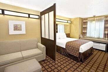 Microtel Inn & Suites   Cartersville