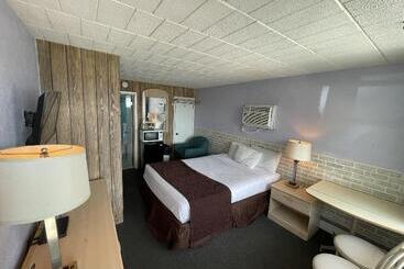 Monaco Motel  Wildwood