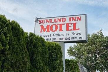 Sunland Inn Motel