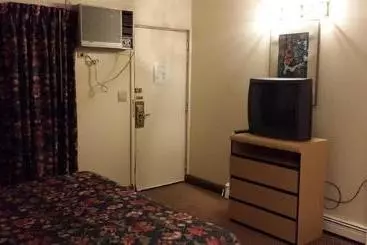 Hotell Americana Inn Farmingdale