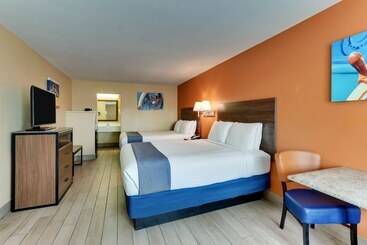 فندق Captains Quarters Inn