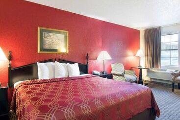 Szálloda Econo Lodge Pine Bluff