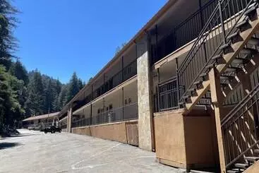 ホテル The Historic Brookdale Lodge, Santa Cruz Mountains