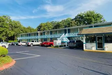 فندق Econo Lodge