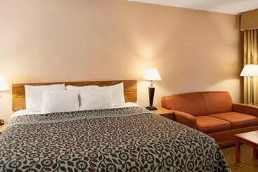 Hotel Days Inn By Wyndham Duluth Lakewalk