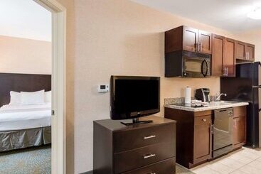 فندق Suburban Studios Quantico