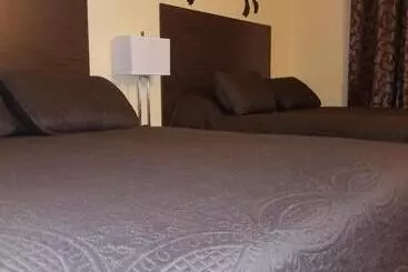 Motel Frontier Lodge