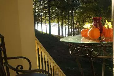 The Villa at Waters Edge