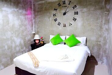 هتل Baan Lung Yod Resort Keangkrachan