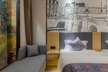 Yimi Hotel Wuyang New Town