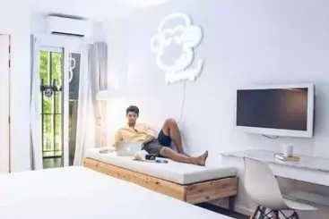 هاستل Blu Monkey Bed & Breakfast Phuket