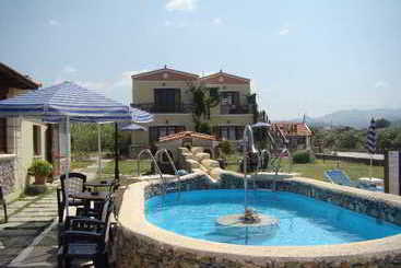 ホテル Drapania Beach Marinakis