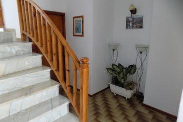 酒店 Pension Margarita