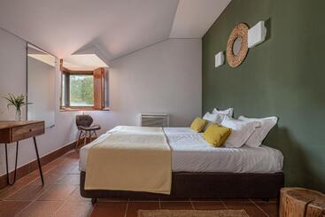 茅舍 Alamal River Club