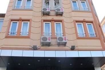 ホテル Kaya Madrid