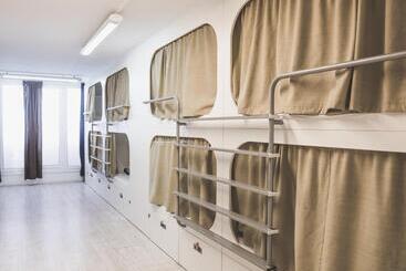 هاستل Onefam Ramblas