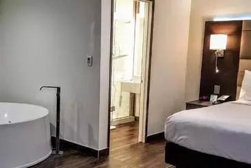 ホテル Xilo Glendale