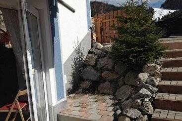 Aparthotels Berwang, Haus Cornelia En Haus Wiesengrund