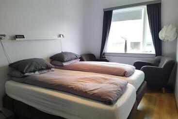 پانسیون Flateyri Guesthouse