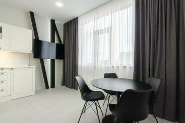 Smart Hotel Apartment With Panoramic City View In Diplomat Hall