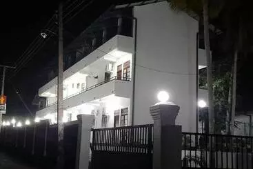 ペンション Paradise Villa