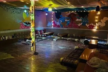 ペンション Reverberate Cafe & Cottages   Negi S Place