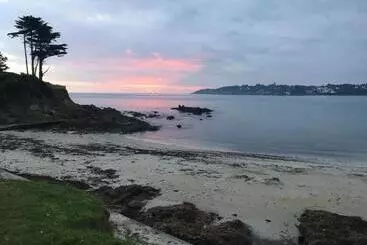 ベッドアンドブレックファースト Cottage Des Rias 2 Chambres D Hôtes Ou 1 Suite à 172 M De La Mer