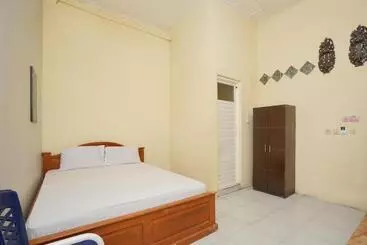 Hotel Koolkost Syariah Near T1 Juanda Airport 3