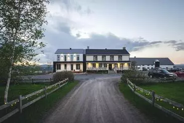 Les Ancêtres Auberge & Restaurant