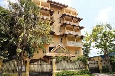 آپارتمان Grand Residence