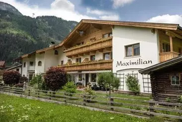 Hotel Maximilian