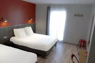 Aparthotel Logis Hotel Yseria   Historical Center