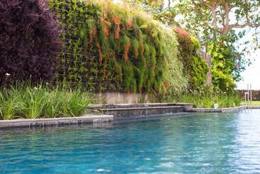 هتل Holiday Inn Mauritius Mon Trésor, An Ihg