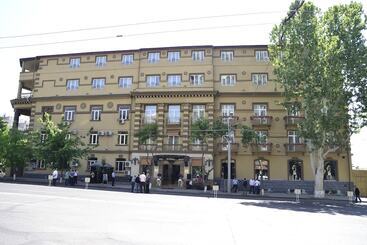 Imperial Palace Hotel Yerevan