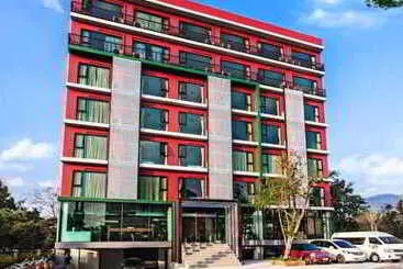 בית מלון כפרי We Valley