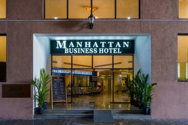 Manhattan Business Hotel, Male