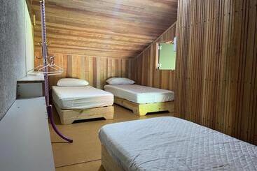 پانسیون Hostel Raizer