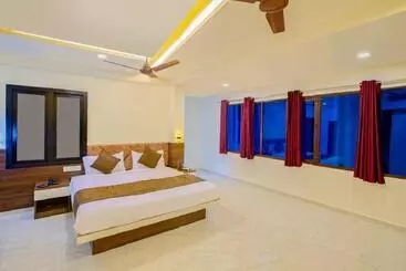 Hotel Ivy Residency