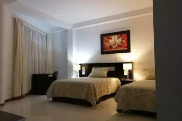 Deluxe Hotel Talara   A 5 Minutos Del Aeropuerto Y Plaza De Armas