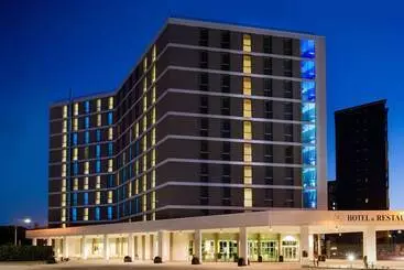 ホテル Degli Arcimboldi