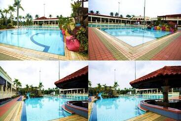 فندق Tanjong Puteri Golf Resort Malaysia