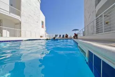 اقامتگاه Cerrano Park Resort