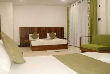 Majatalo New Sandra Guesthouse