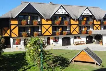 בית מלון כפרי Tripič, Restaurant And Pizzeria