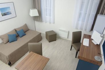 住所  Odalys City Marseille Canebiere